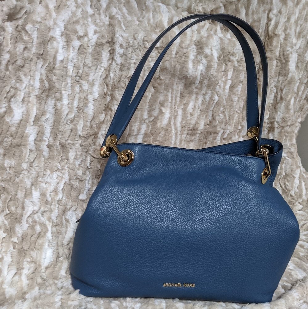 New Micheal Kors Blue